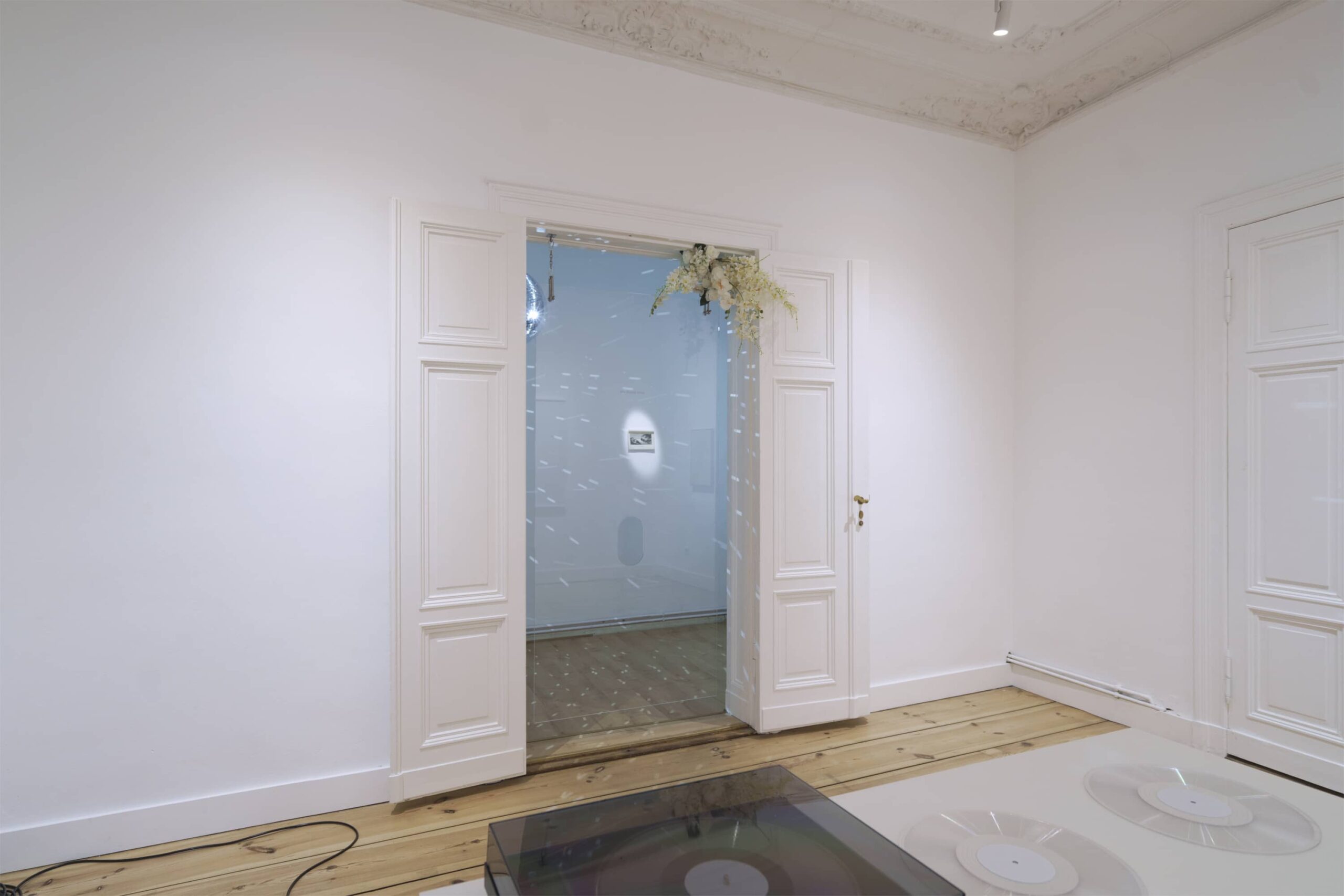 2024_Waltz of the Flowers_Buzzer Reeves_Berlin_8